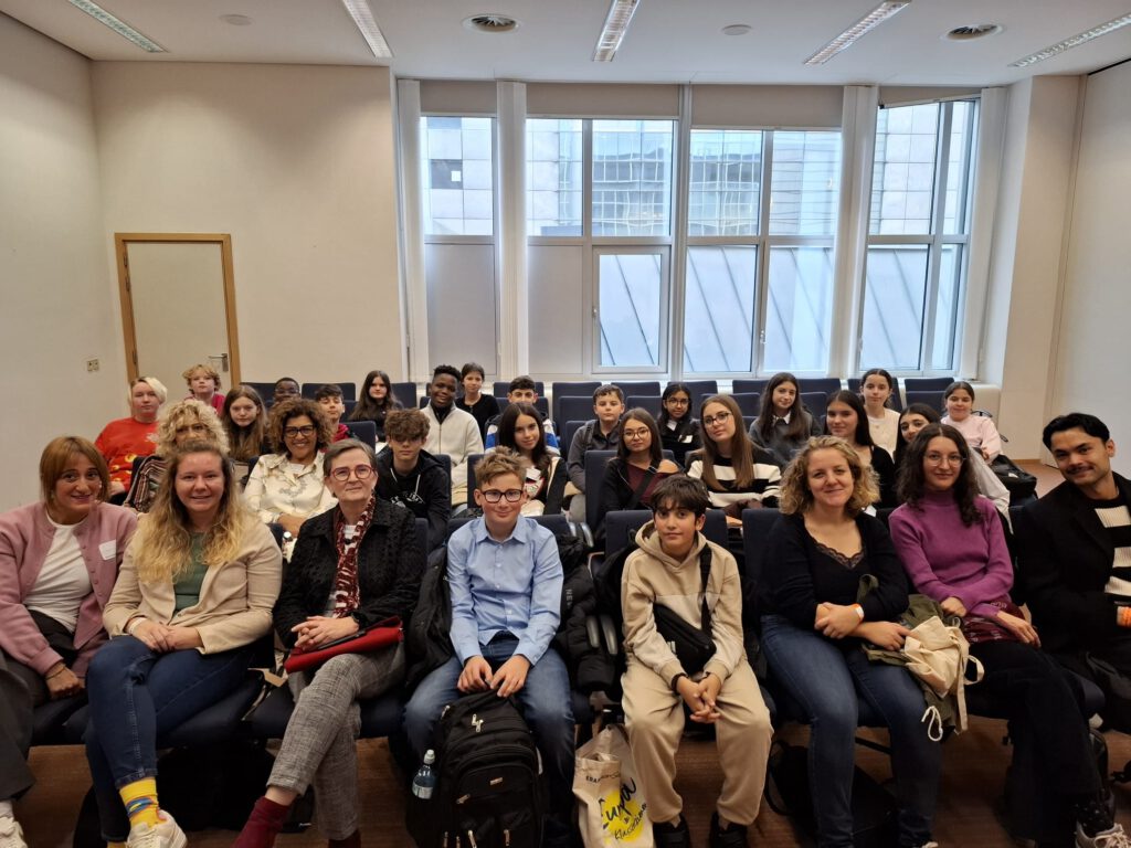 WhatsApp Image 2025-11-18 at 22.17.19 (2)